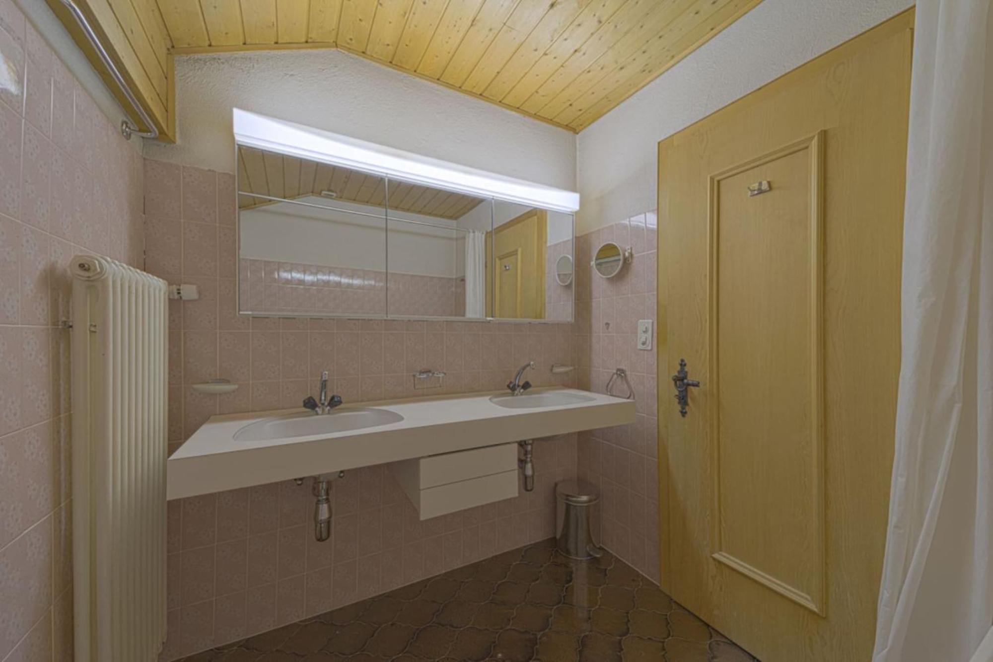 Chesa Clus - Zuoz Apartment ภายนอก รูปภาพ