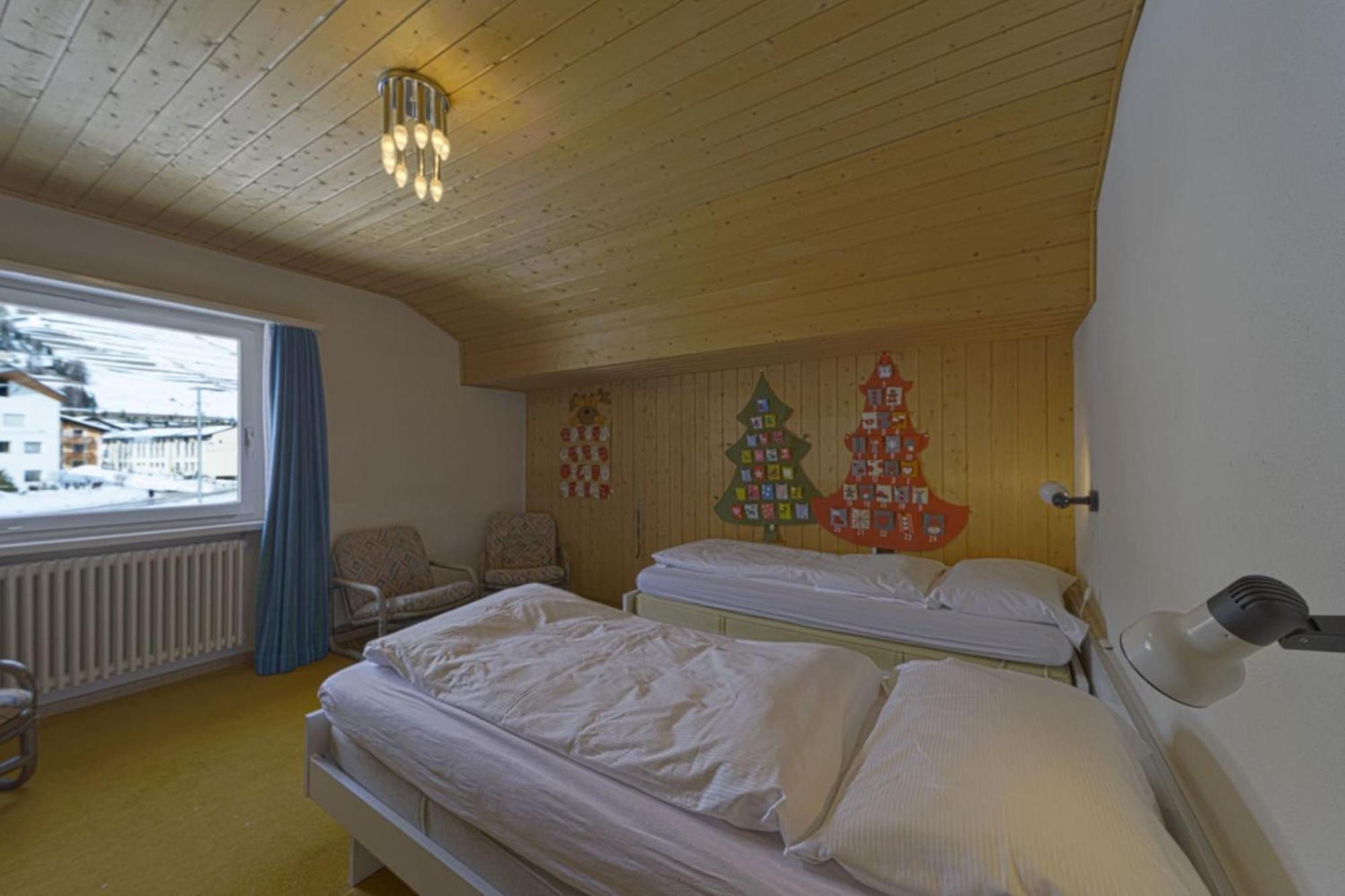 Chesa Clus - Zuoz Apartment ภายนอก รูปภาพ
